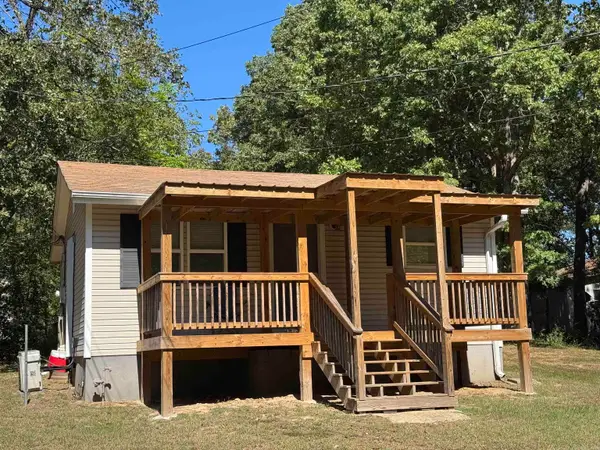 2204 Town & Country Street, Mountain View, AR 72560