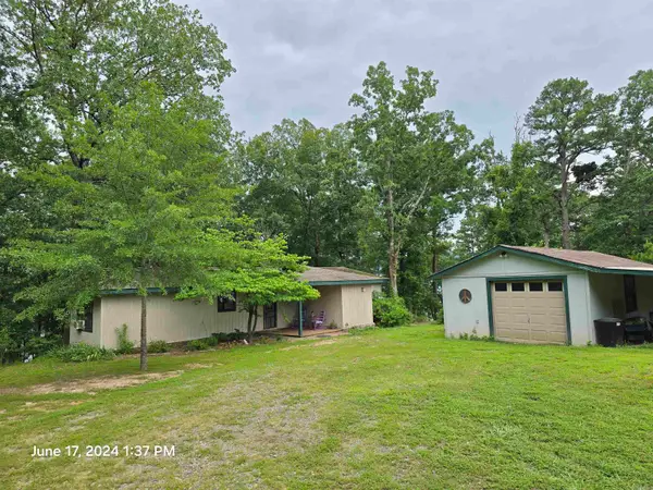 1187 Sills Peninsula Road, Shirley, AR 72153