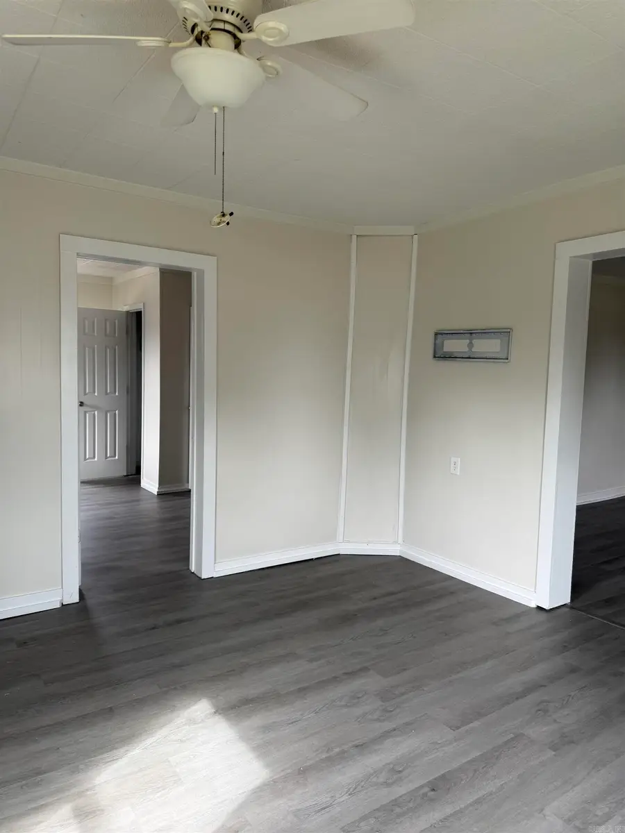 601 W Thompson, Paragould, AR 72450 - #2
