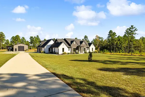 12801 Mars Hill Rd, Bauxite, AR 72011