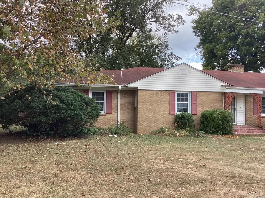 1023 W Main, Prescott, AR 71857 - #2