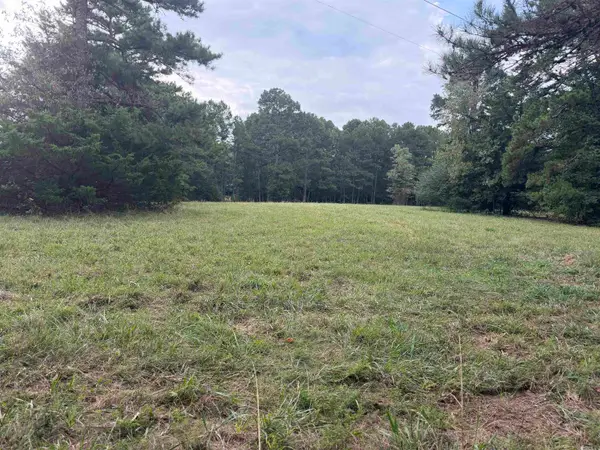 000 Elba Rd, Clinton, AR 72031