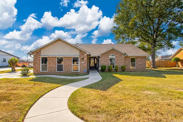 27 Sunset Loop, Lonoke, AR 72086