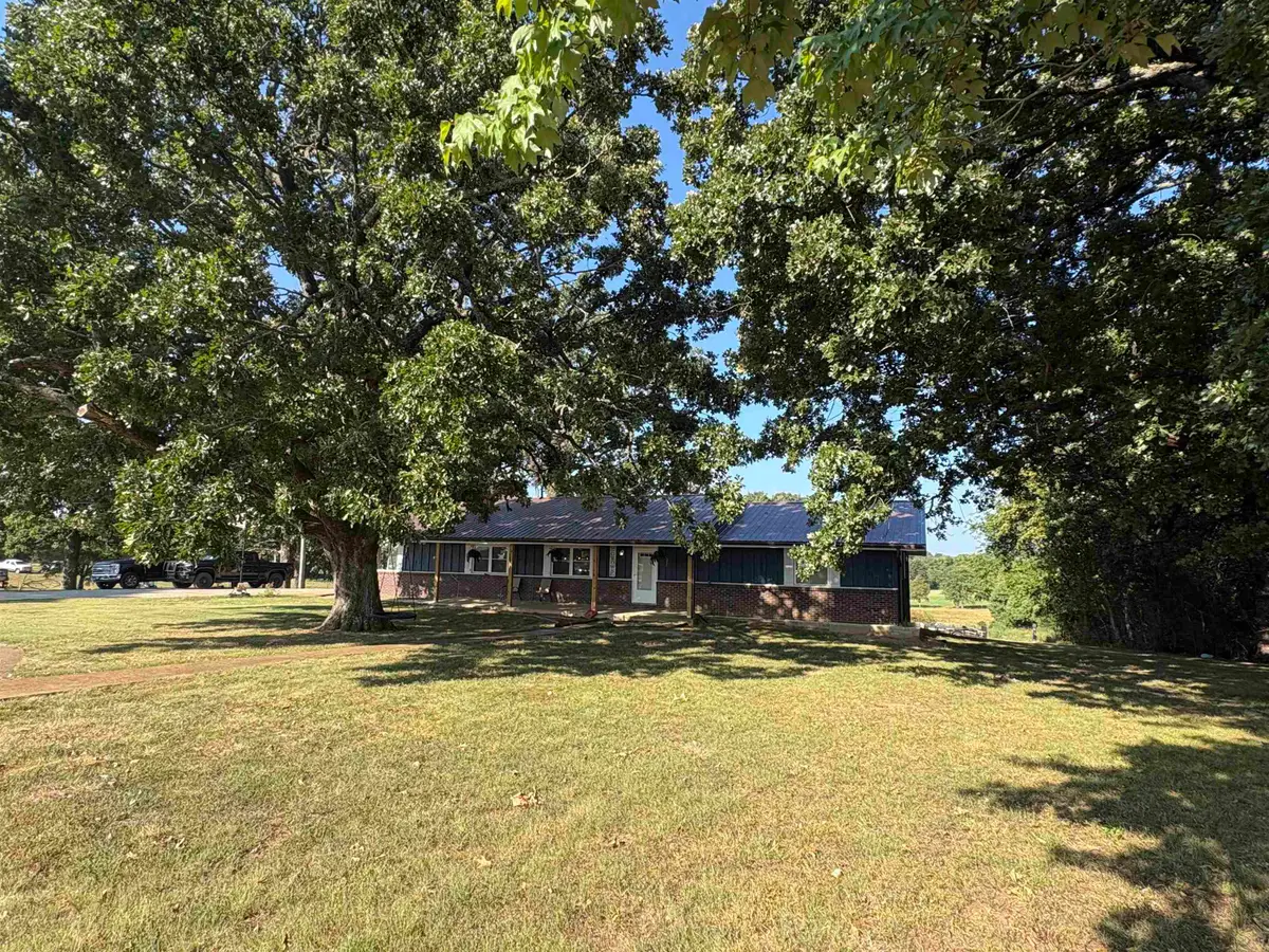 621 Us-62, Ash Flat, AR 72513 - #1