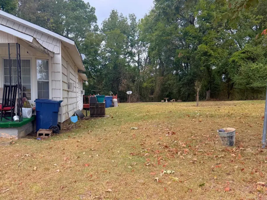 668 Pearl St., Camden, AR 71701 - #2
