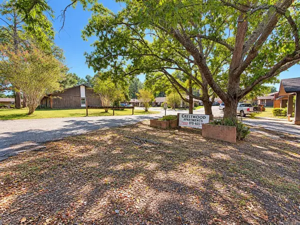 1102 Crestwood Drive, Gurdon, AR 71743
