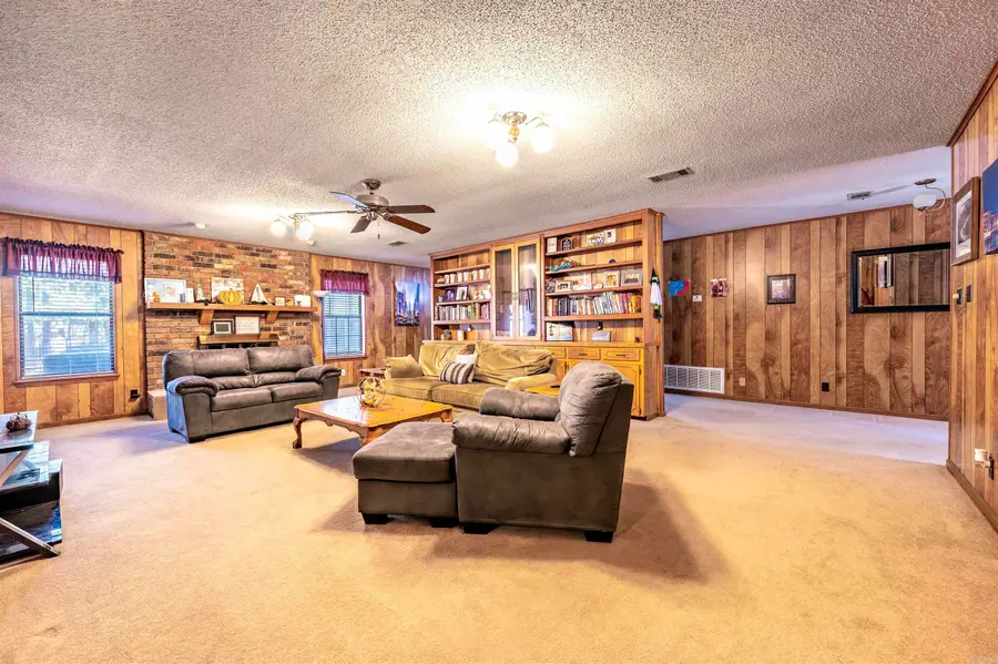 1001 Cara Jane Dr, Redfield, AR 72132 - #2
