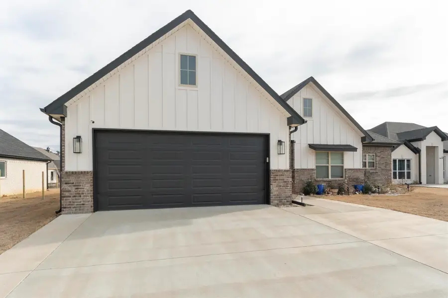 115 Corniche Lane, Maumelle, AR 72113 - #2