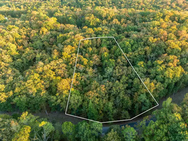 000 Holly Hill Drive, Hot Springs, AR 71913