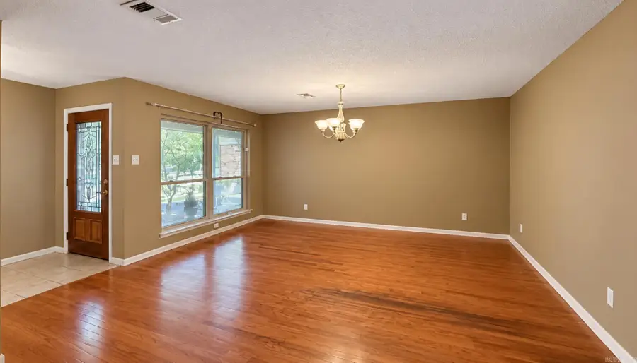 7604 Flintrock, North Little Rock, AR 72116 - #3