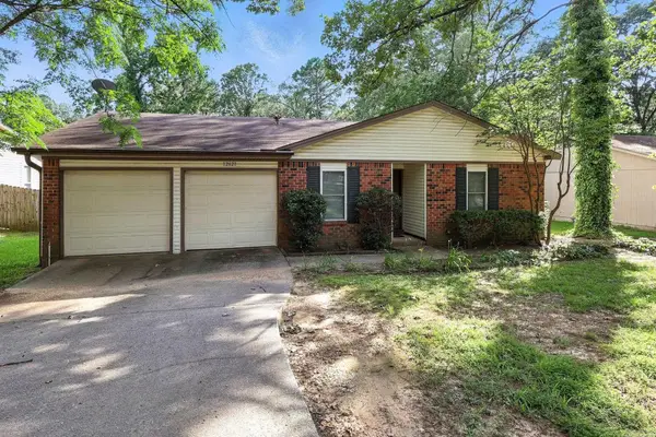 12621 Valleywood Drive, Little Rock, AR 72211
