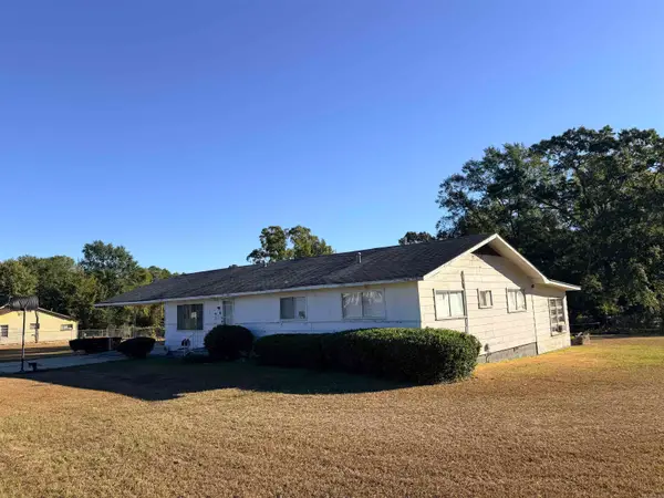 2991 Adams Avenue, Camden, AR 71701