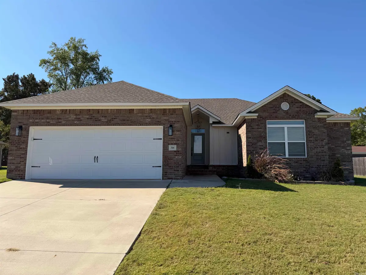 316 Promenade Cir, Russellville, AR 72801 - #1