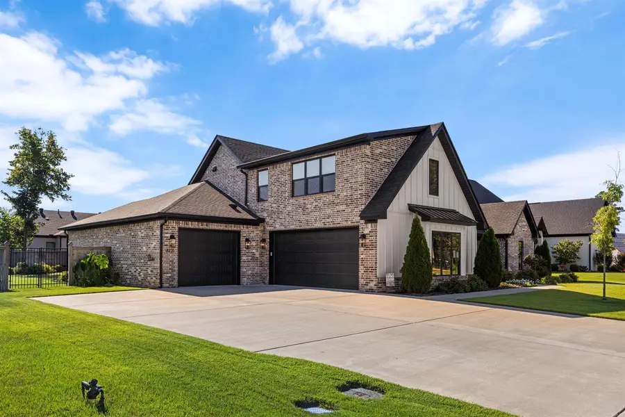 7321 Lake Point Circle, Benton, AR 72019 - #2