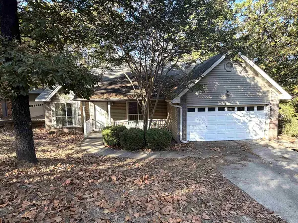 8 Stoney Ridge Lane, Maumelle, AR 72113