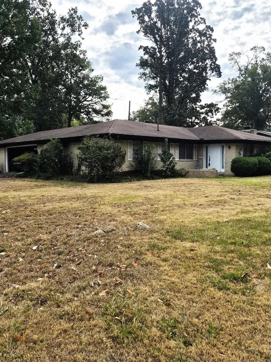 4001 S Fir, Pine Bluff, AR 71603 - #2