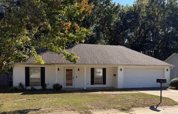 1103 Foxwood Drive, Benton, AR 72015
