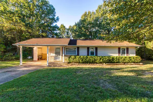 517 W Tri Lakes Drive, Horseshoe Bend, AR 72512