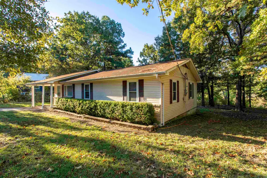 517 W Tri Lakes Drive, Horseshoe Bend, AR 72512 - #2