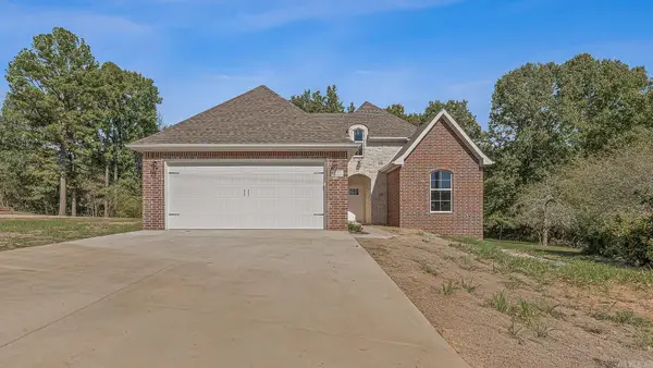 2107 Wildrose Lane, Paragould, AR 72450