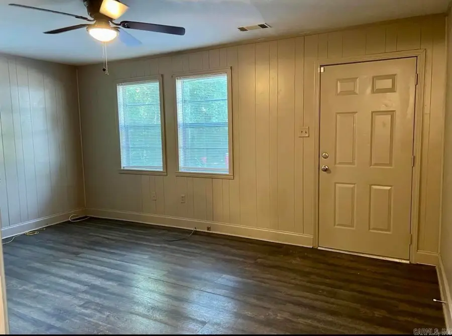 101 Linda Ln, North Little Rock, AR 72117 - #3