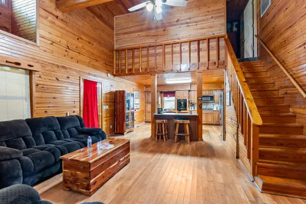 404 Bone Island Road, Melbourne, AR 72556