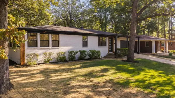 7802 Bonnie Brae Rd, Little Rock, AR 72227