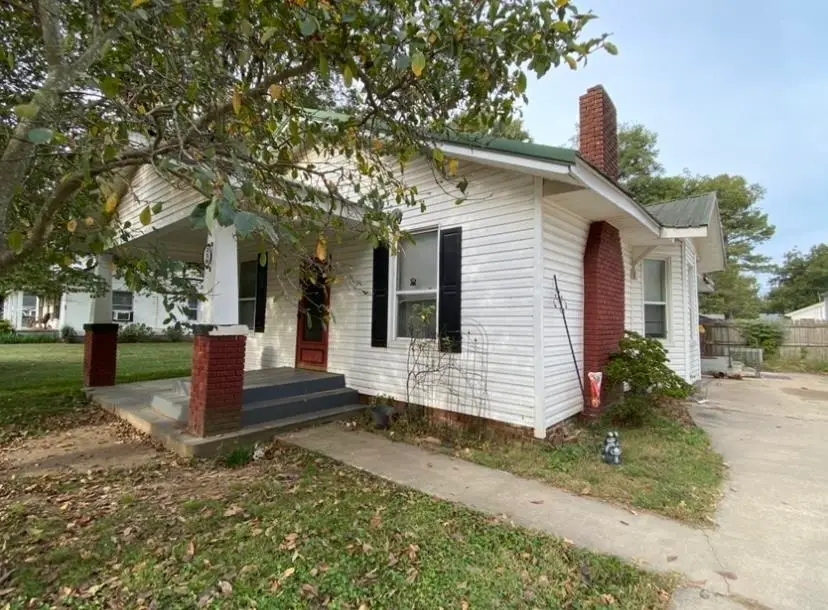 210 SW Randolph, Hoxie, AR 72433 - #2
