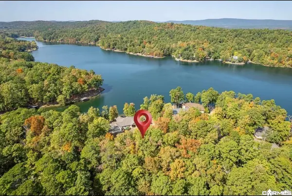 1 & 3 Sabiote Lane, Hot Springs Village, AR 71909