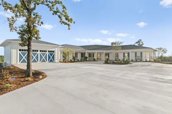 22301 Waterview Drive, Roland, AR 72135
