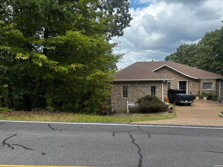 142 E Villena Drive, Hot Springs Village, AR 71909 - #3