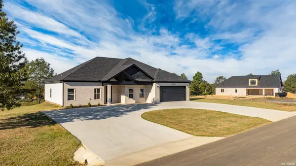 4021 Creek Top, Bauxite, AR 72011