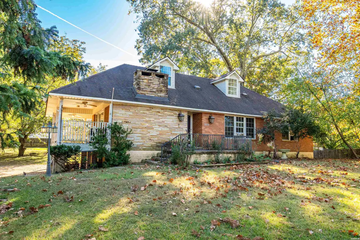 309 Lakeshore Drive, Hot Springs, AR 71913 - Image #1