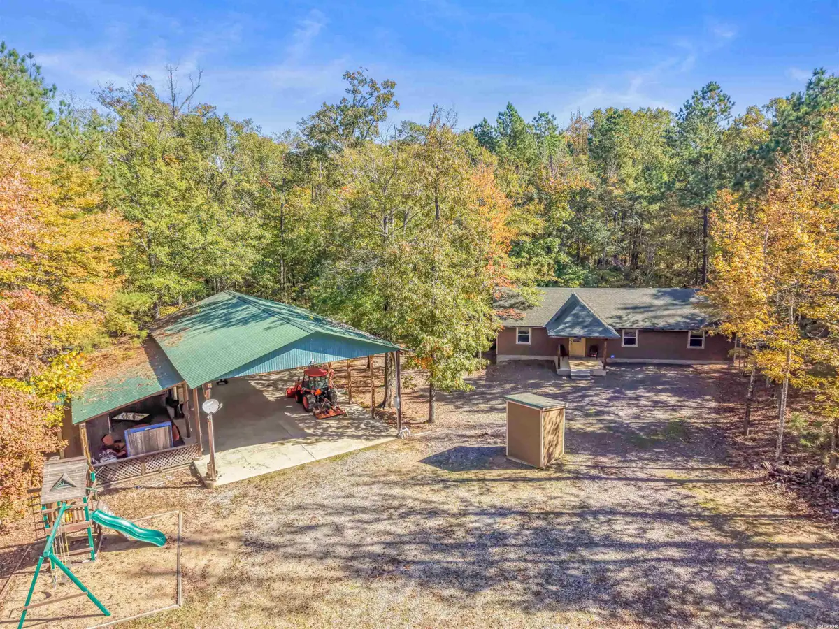 1622 Edgewood Drive, Bismarck, AR 71929 - Image #1