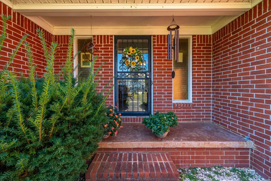 2106 Taylor Street, Malvern, AR 72104 - Image #2