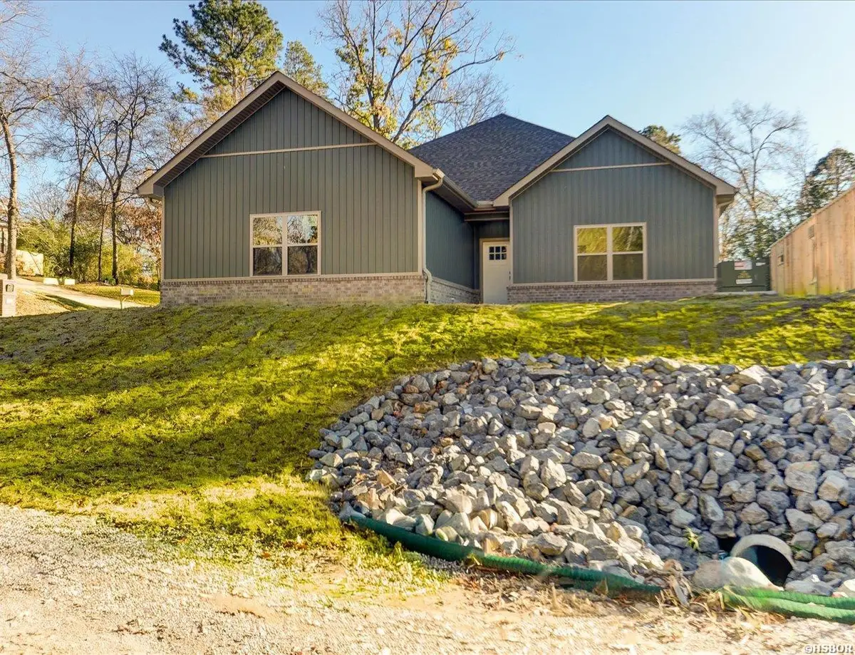 159 Bledsoe, Hot Springs, AR 71913 - Image #1