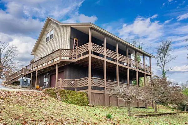 123 Southshore Drive, Hot Springs, AR 71913