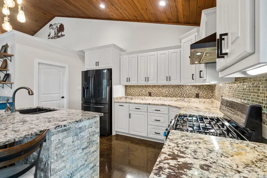 329 Woodview Lane, Royal, AR 71968 - Image #3