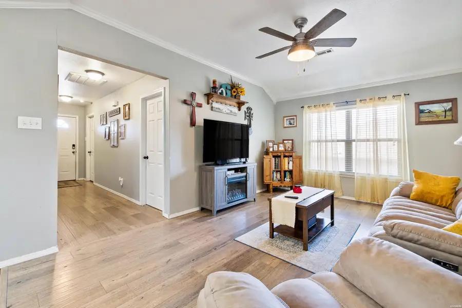 109 Riveria Cove, Haskell, AR 72015 - Image #3