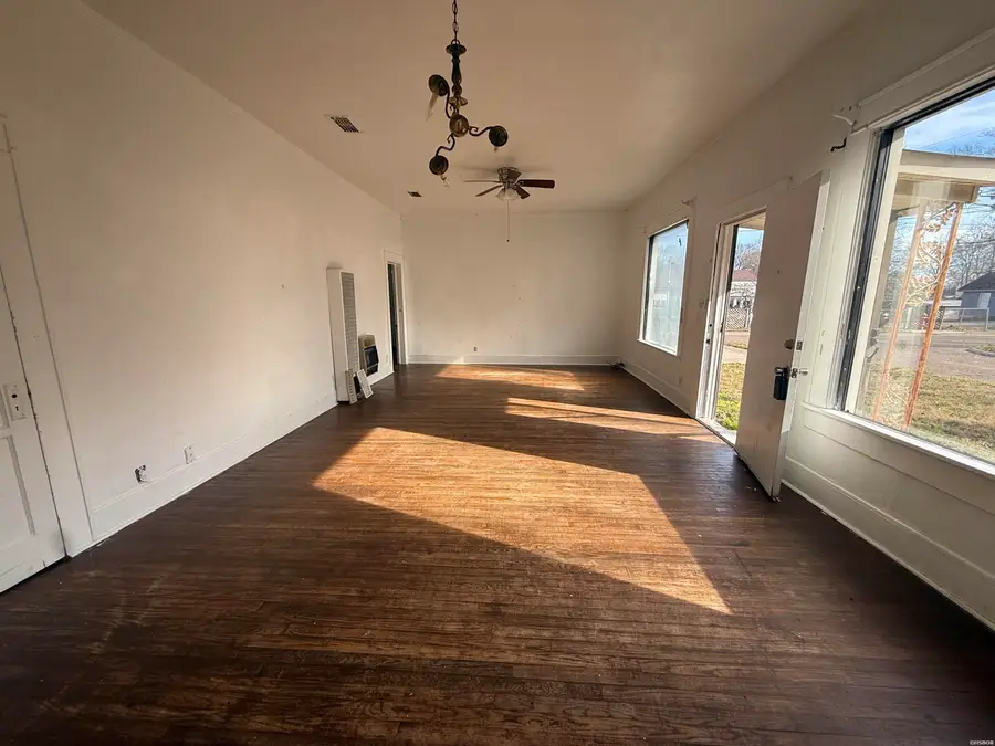 507 N 14th Street, Arkadelphia, AR 71923 - #3