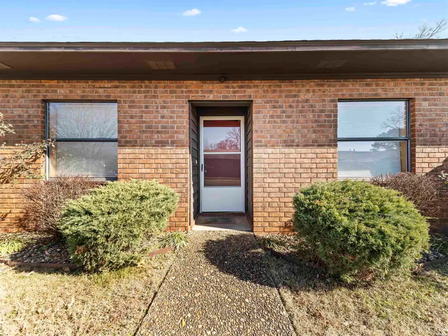 301 Hammond Drive #E-4, Hot Springs, AR 71913 - Image #2
