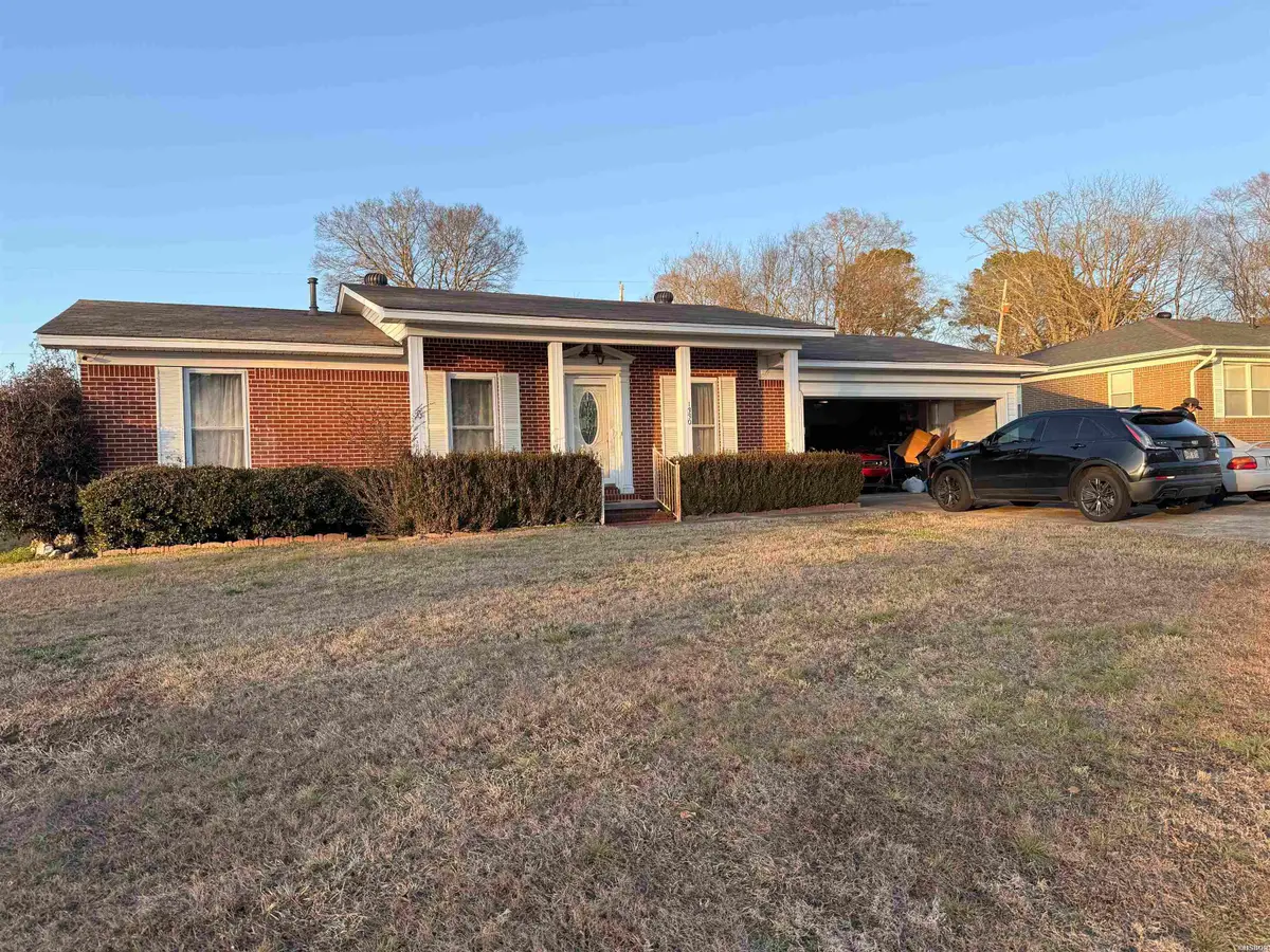 1330 Glenmere Circle, Malvern, AR 72104 - Image #1