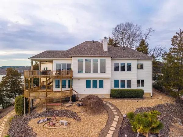 11 Oliete Lane, Hot Springs Village, AR 71909