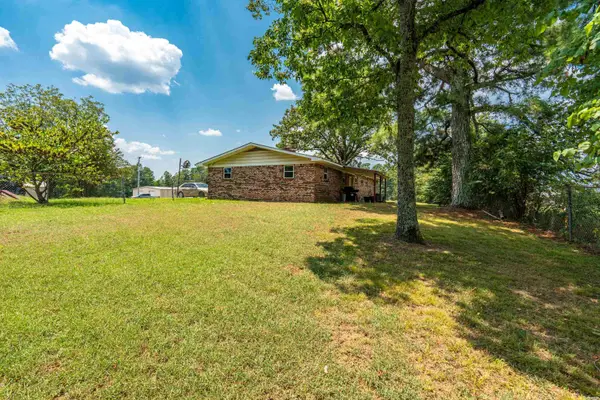 3370 Airport Road, Pearcy, AR 71964