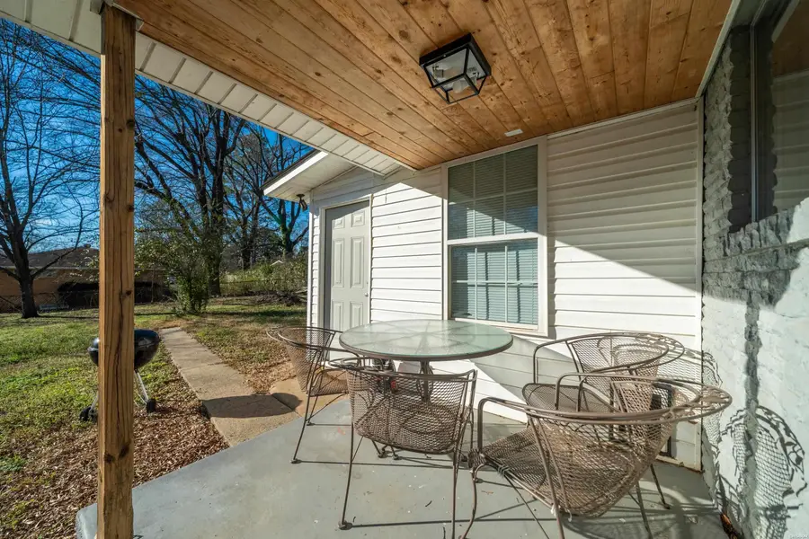 904 Richard Street, Hot Springs, AR 71913 - #3