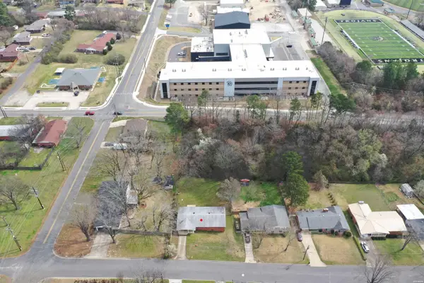 201 Elmhurst Street, Hot Springs, AR 71913