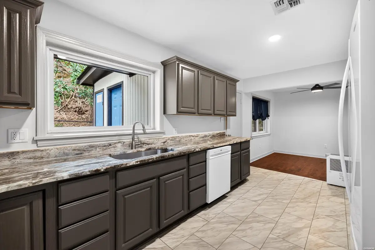 128 Cove Street, Hot Springs, AR 71901 - #1