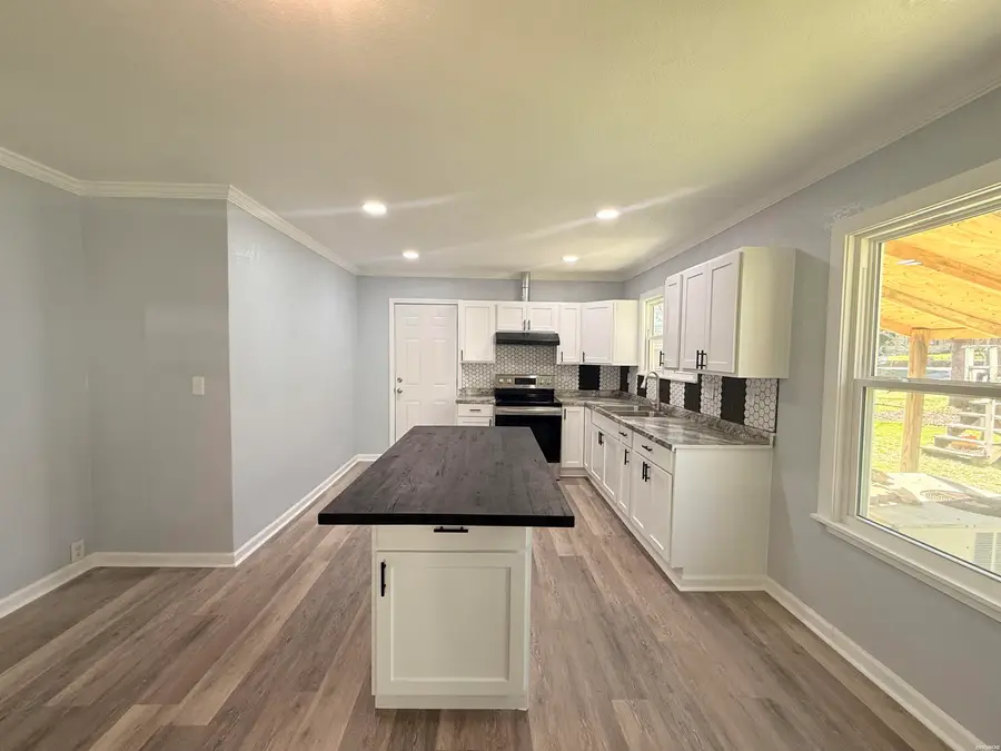 723 Ward Street, Hot Springs, AR 71913 - #2