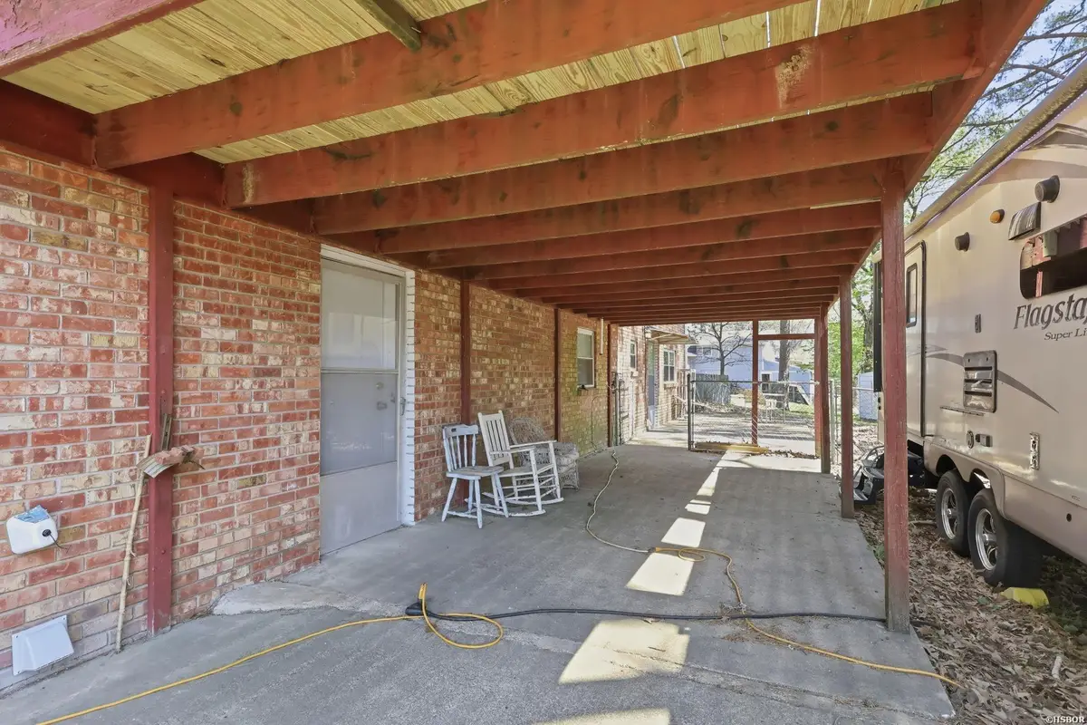 331 Lakeshore, Hot Springs, AR 71913 - #1