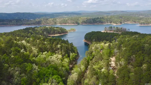 000 Lake Ouachita Trail, Hot Springs, AR 71956